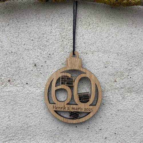 60 års fødselsdag eller diamantbryllups dag kan nydes i dette minde ophæng