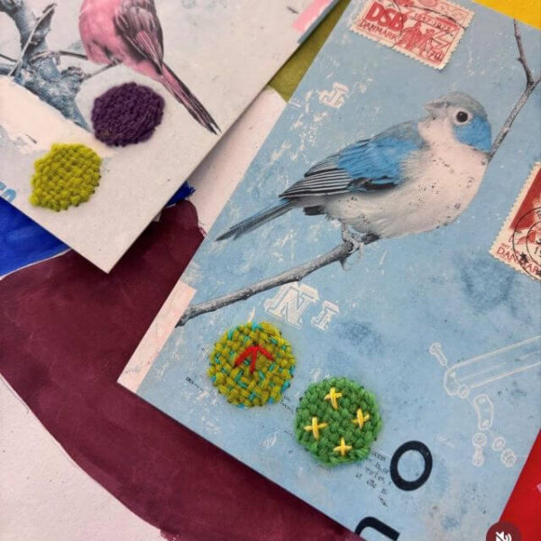 Broderi i papir med smukke postkort