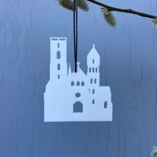 Ribe domkirke - smuk bygning i idylliske Ribe - et ornament der pynter på en forårs gren